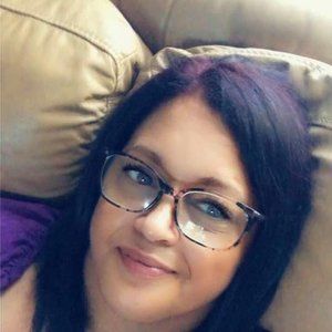 Meet your Posher, Aida